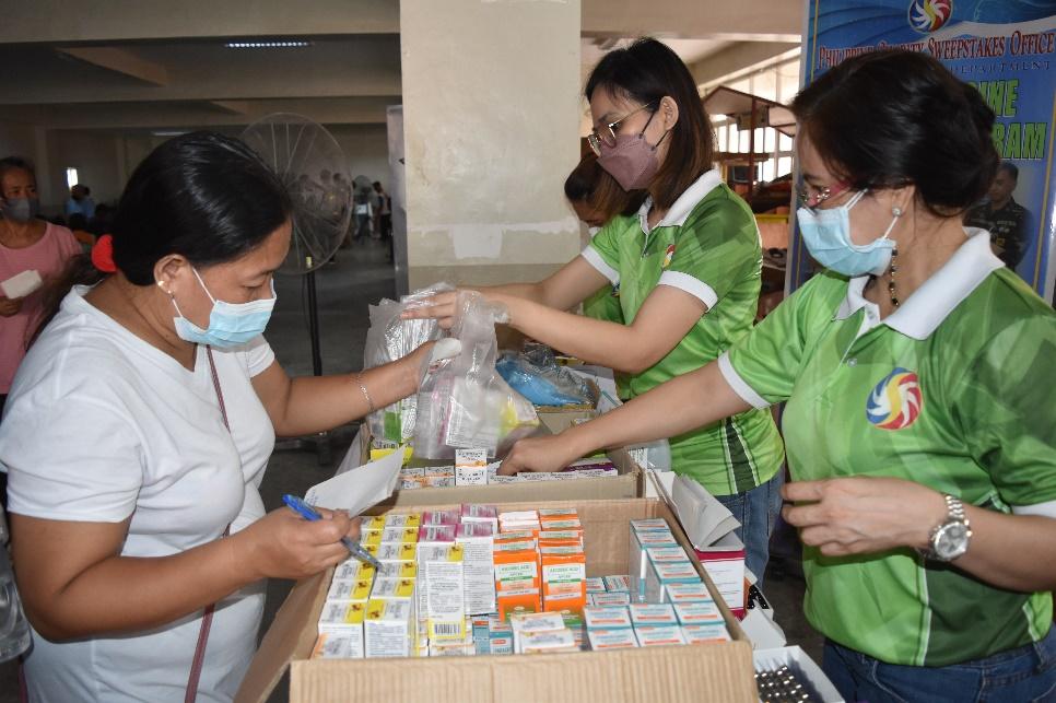 PCSO Conducts Medical Mission at Barangay Fortune, Marikina City