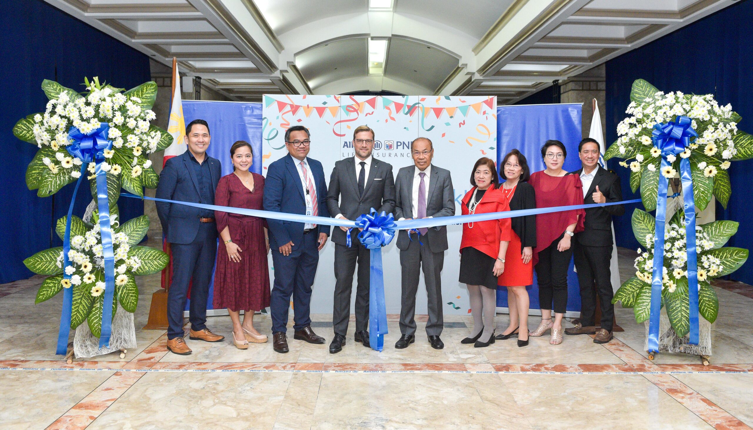 Allianz PNB Life, PNB strengthen joint commitment to customers’ protection and health through new Life Track Station launch 1