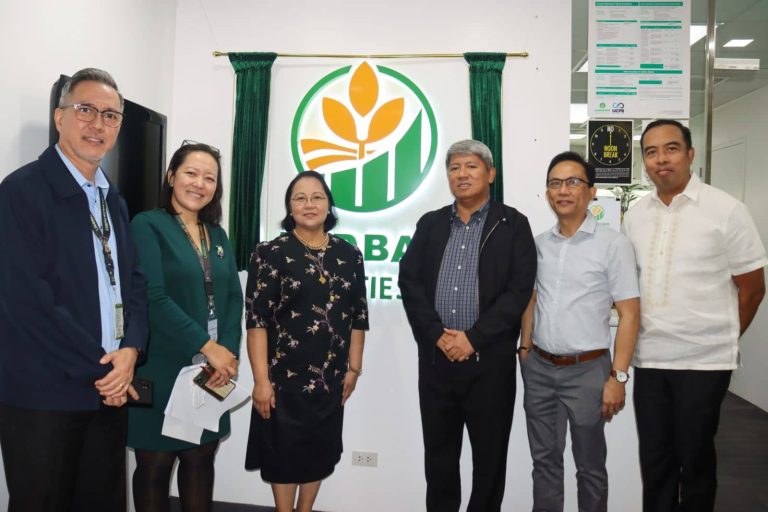 LANDBANK Securities celebrates new home in BGC