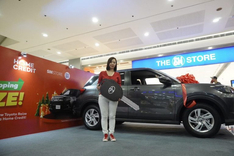 Home Credit, SM Store award brand new Toyota Raize to lucky winner of Holiday Shopping cRAIZE!