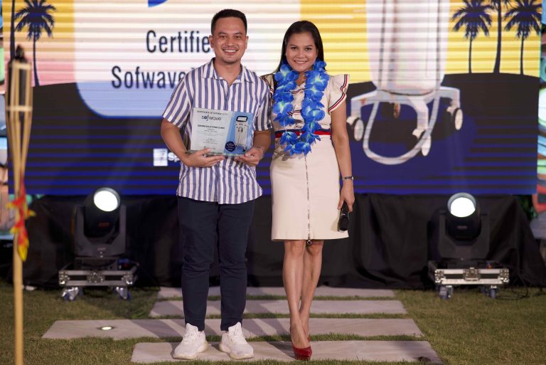 GDERM Clinic Medical Director Dr. Mark Gerald R. Serrano with SpectruMed President and CEO, Cherryl Morano-Glazer.