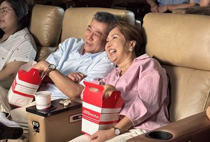 Celebrate Grandparents Day with Heartwarming Moments at Robinsons Malls