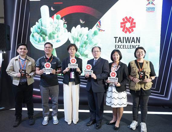 Filipinos Experience the Best of Taiwan with Catriona Gray at the Taiwan Excellence Pavilion at SMX Convention Center