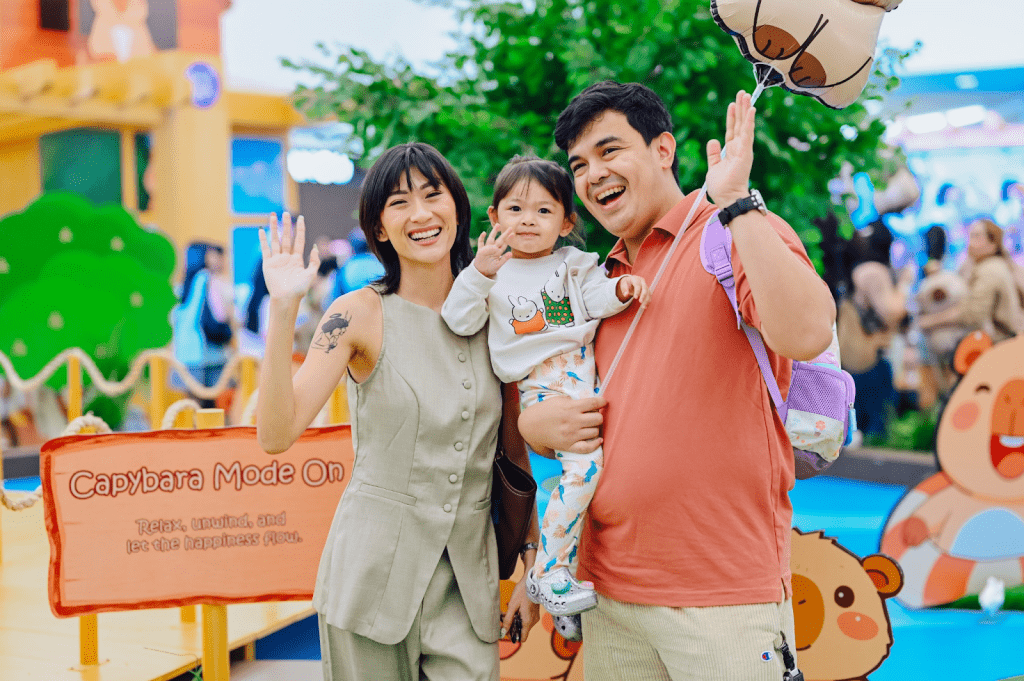 SM Mall of Asia brings the internet&rsquo;s chillest icon to life with Capy-ness Park