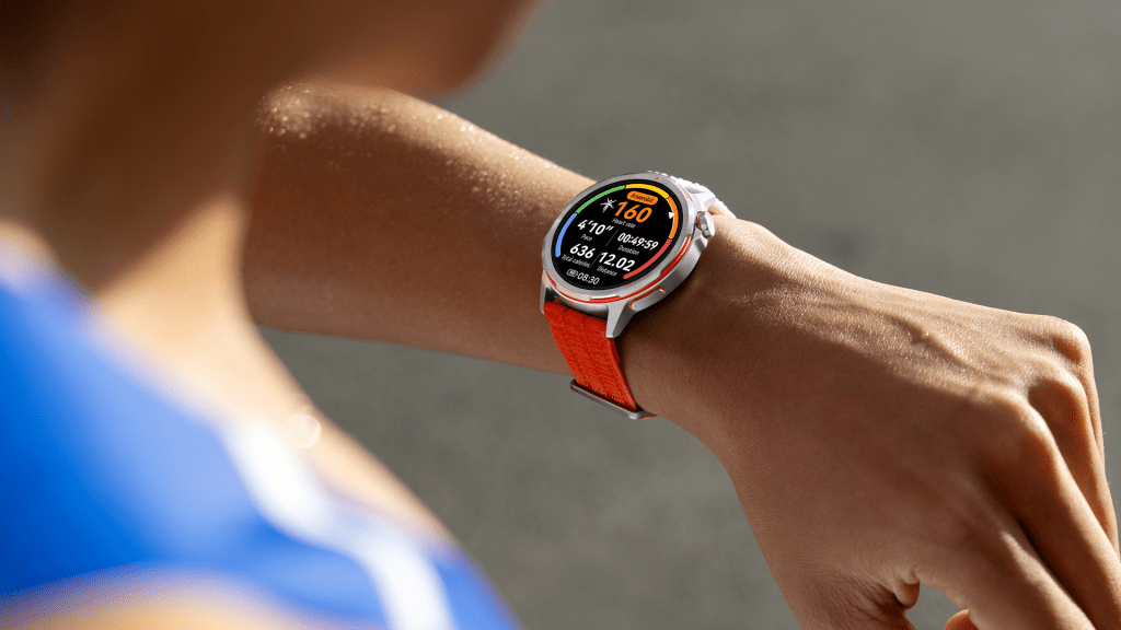 The Ultra-Light and Accurate Titanium Smartwatch: HUAWEI WATCH GT Runner 2 Refines Route Precision with Industry-First GPS Tech, Pre-Order Starts April 17 for PHP 19,999