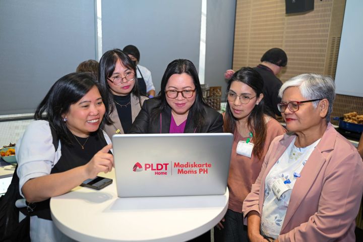 The New &ldquo;Diskarte&rdquo;: Filipino Moms Turn to AI to Scale Their Businesses