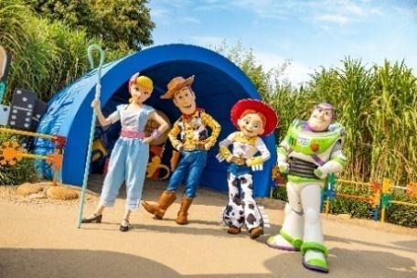 Play Day to Night at the Most Spectacular Pixar Summer Fest Inviting Guests into a Bigger World of Pixar at Hong Kong Disneyland Resort