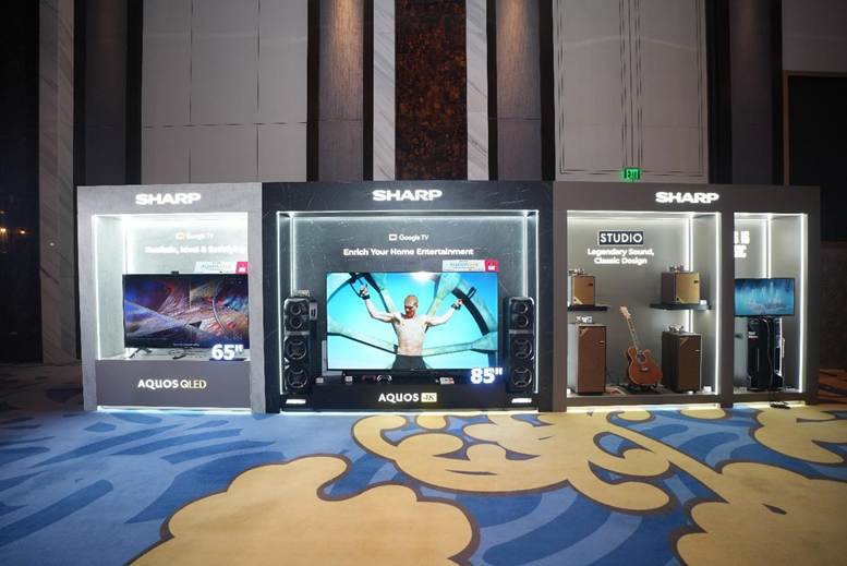 Sharp: In Step With Your Future Sharp: In Step With Your Future