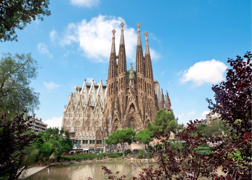 SINGAPORE AIRLINES TO ADD SERVICES ACROSS EUROPE, LAUNCH NEW FLIGHTS TO MADRID IN OCTOBER 2026