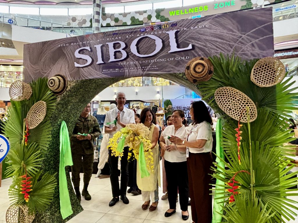5 Reasons Shoppers are Obsessed with the Bulawan Trade Fair at SM Bacolod 5 Reasons Shoppers are Obsessed with the Bulawan Trade Fair at SM Bacolod