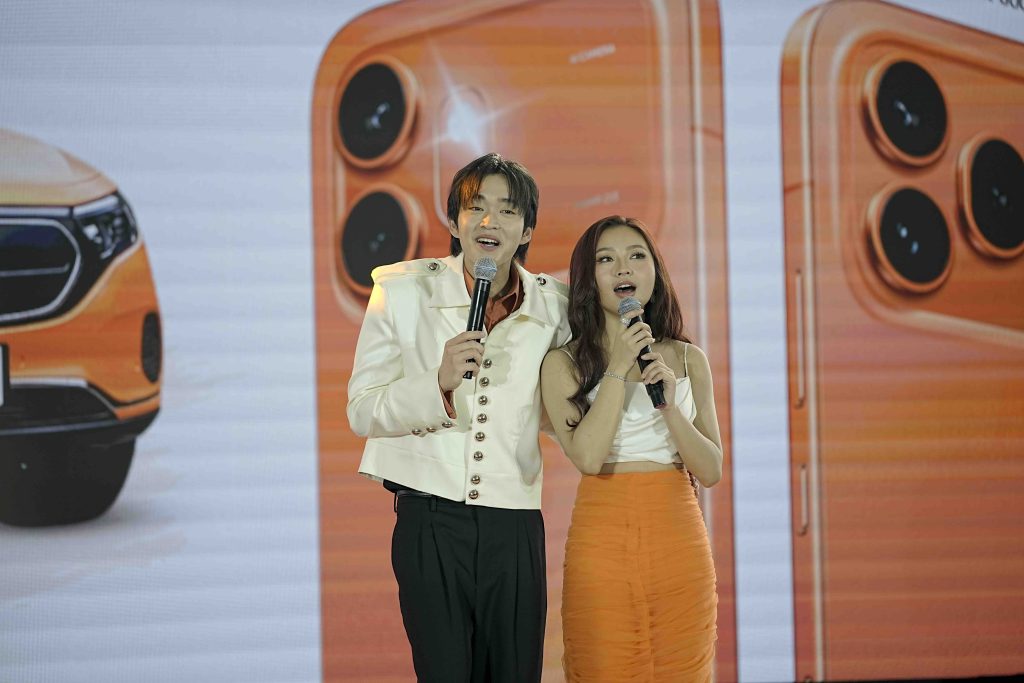 HONOR 600 Fever Takes Over Mall of Asia as Thousands of Fans Flock to First Day Sale Event HONOR 600 Fever Takes Over Mall of Asia as Thousands of Fans Flock to First Day Sale Event