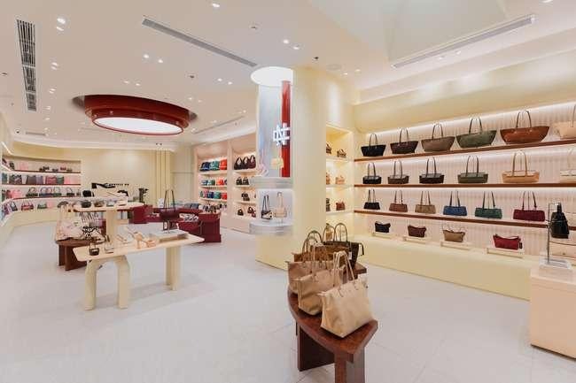 Christy Ng Expands Philippine Presence with New Bonifacio High Street Store Christy Ng Expands Philippine Presence with New Bonifacio High Street Store